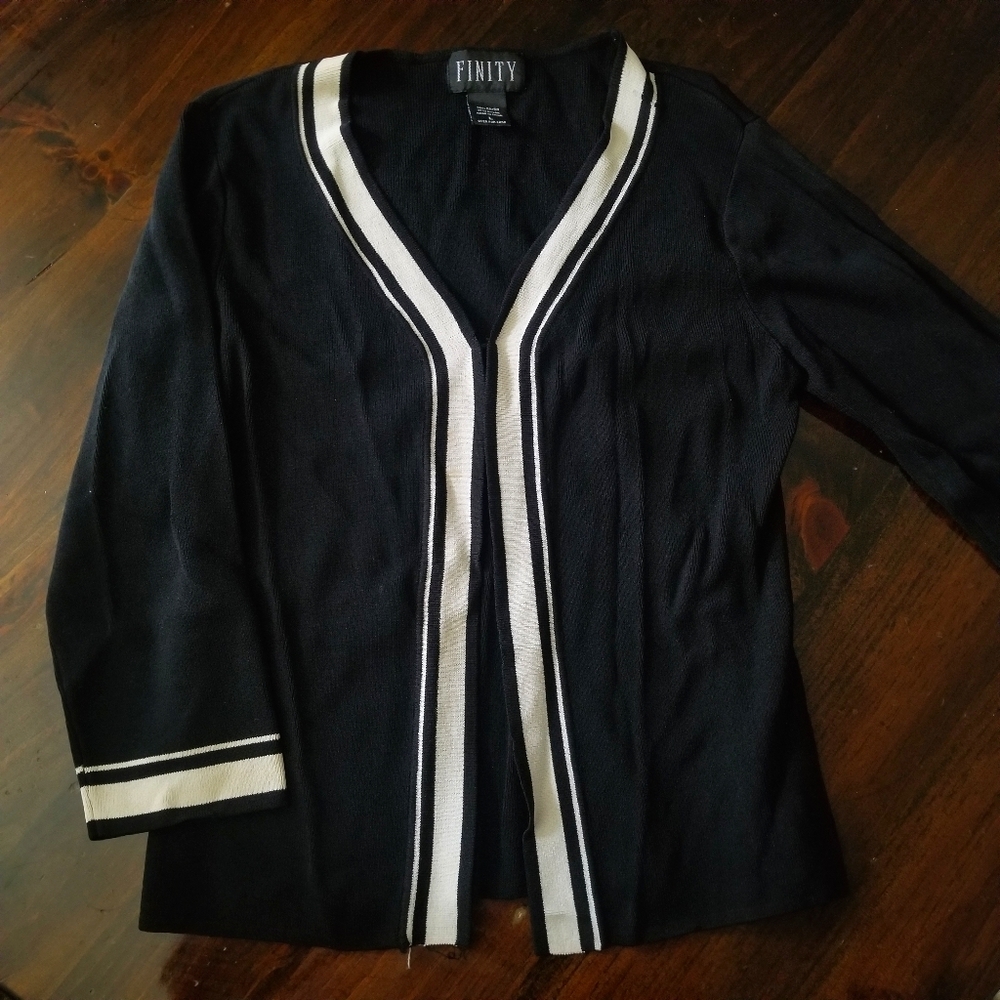 Finity Black and Ivory 3/4 Sleeve Cardigan